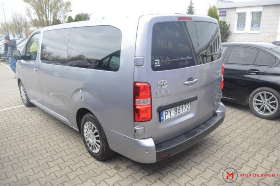 TOYOTA PROACE 1997 ccm / 145 KM