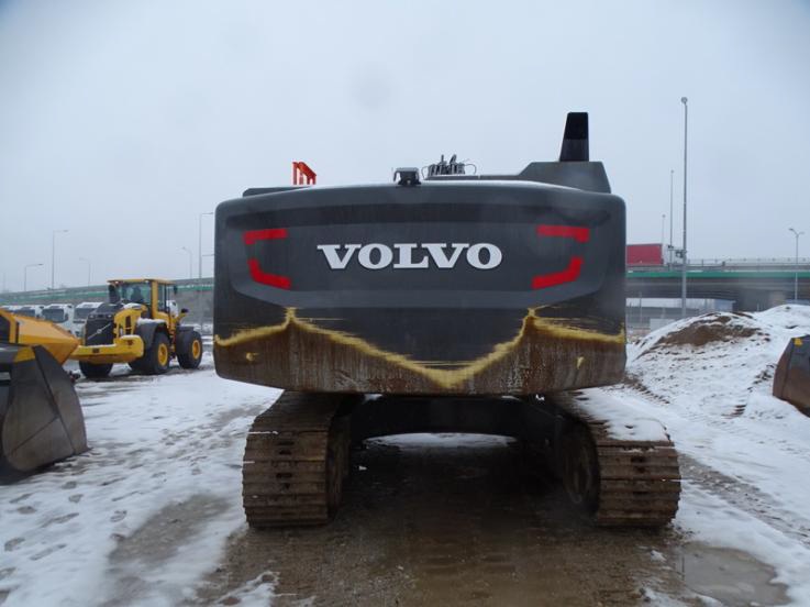VOLVO EC300EL 180 kW